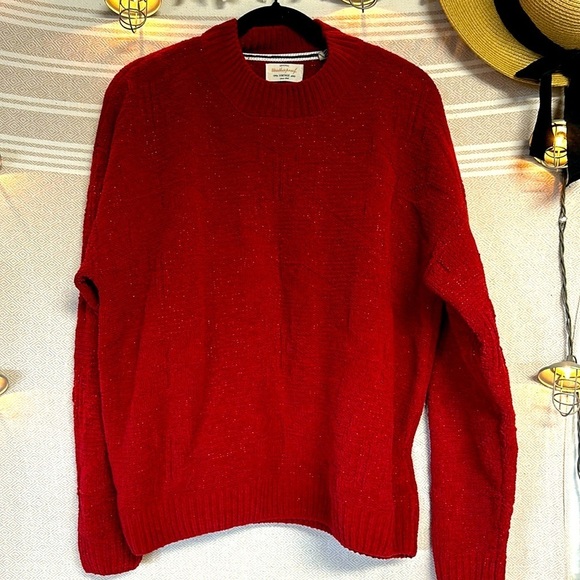 Weatherproof Vintage Red cowl neck sweater fabric shimmer. Perfect condition - Picture 5 of 8